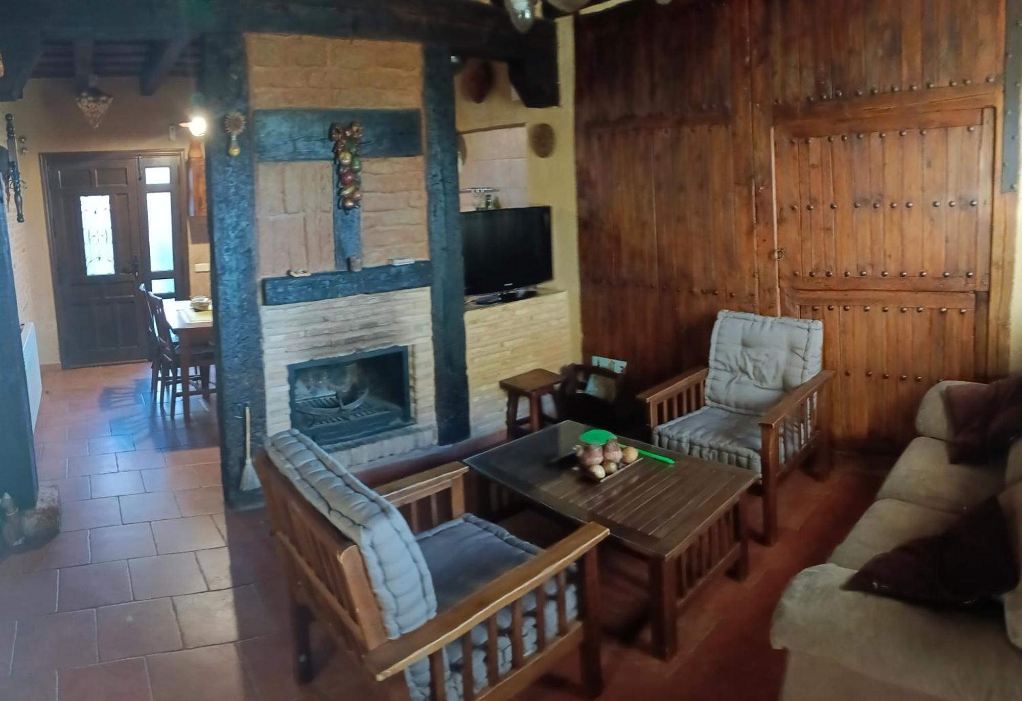 Casa Rural La Casa De Los Pollos Turrubuelo 외부 사진